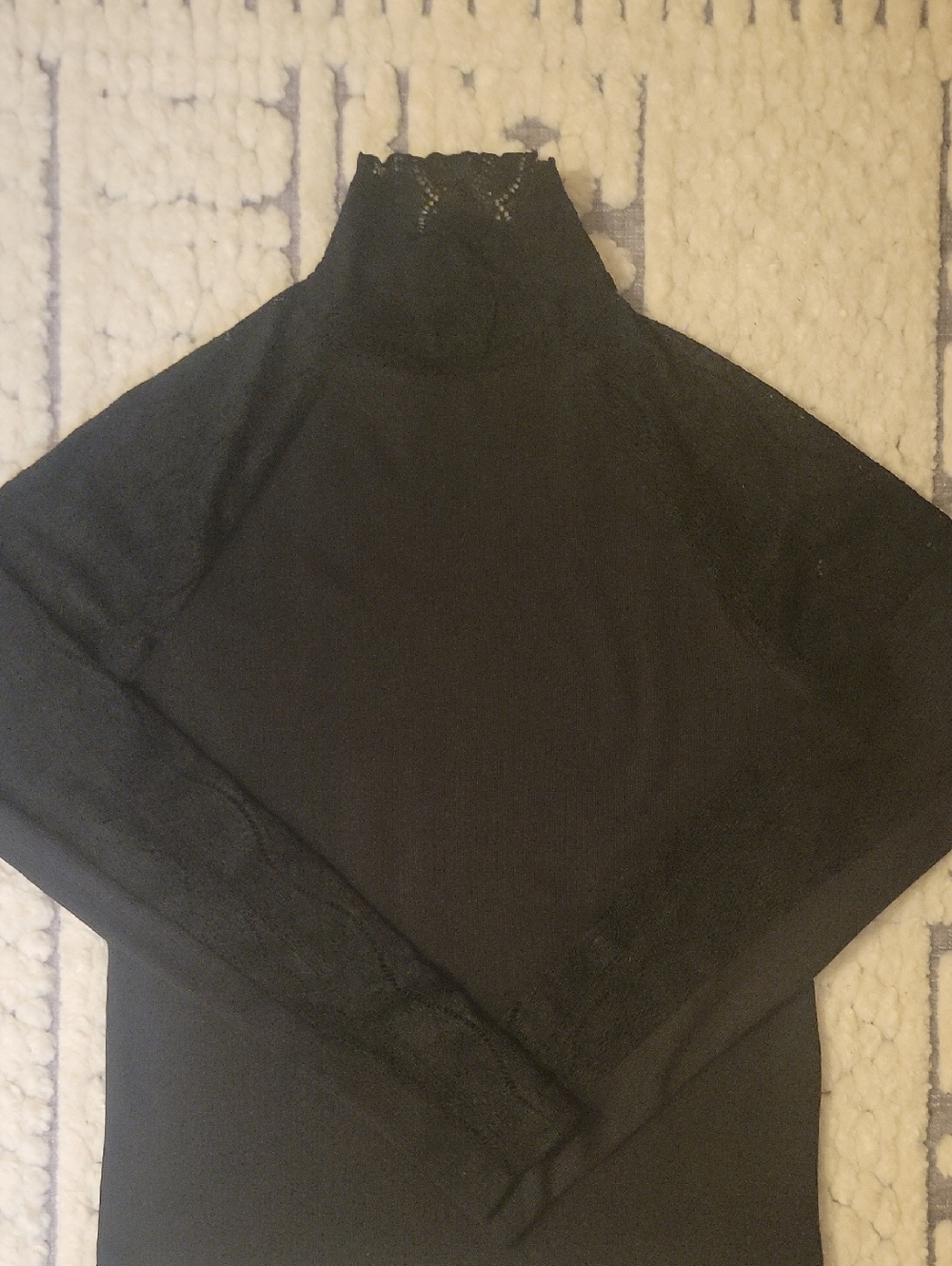 Women’s Black Long Sleeve Turtleneck Tee